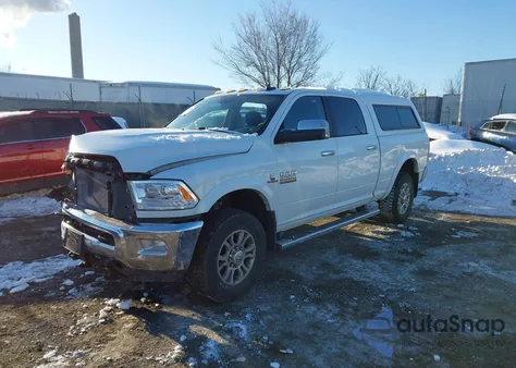 2017 Ram 2500 Laramie 4X4 6'4 Box z USA, uszkodzony, nr VIN 3C6UR5FL4HG647795
